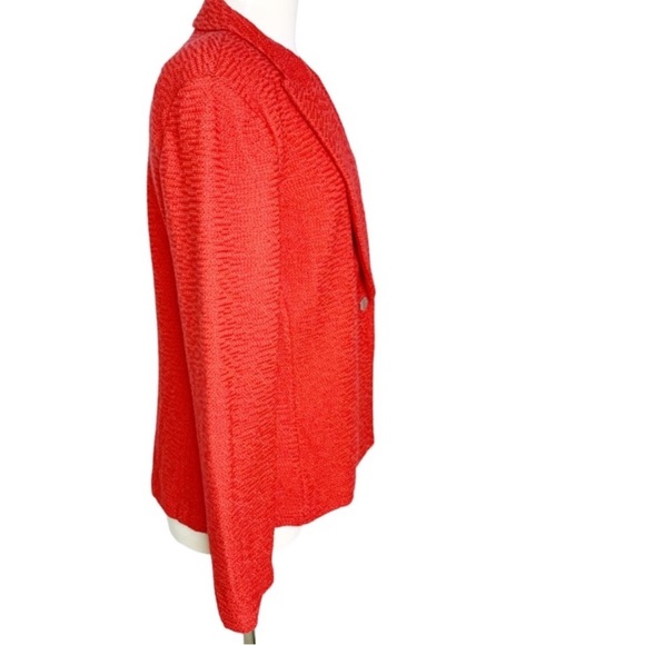 St. John Collection Wool Textured Knit Peak Collar Blazer Coral 10 - Picture 3 of 9